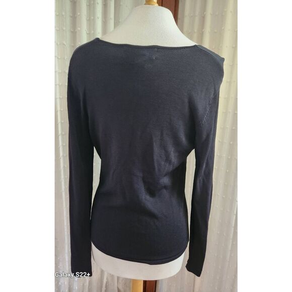 C26 Joseph A dressy button-up sweater - Picture 4 of 7